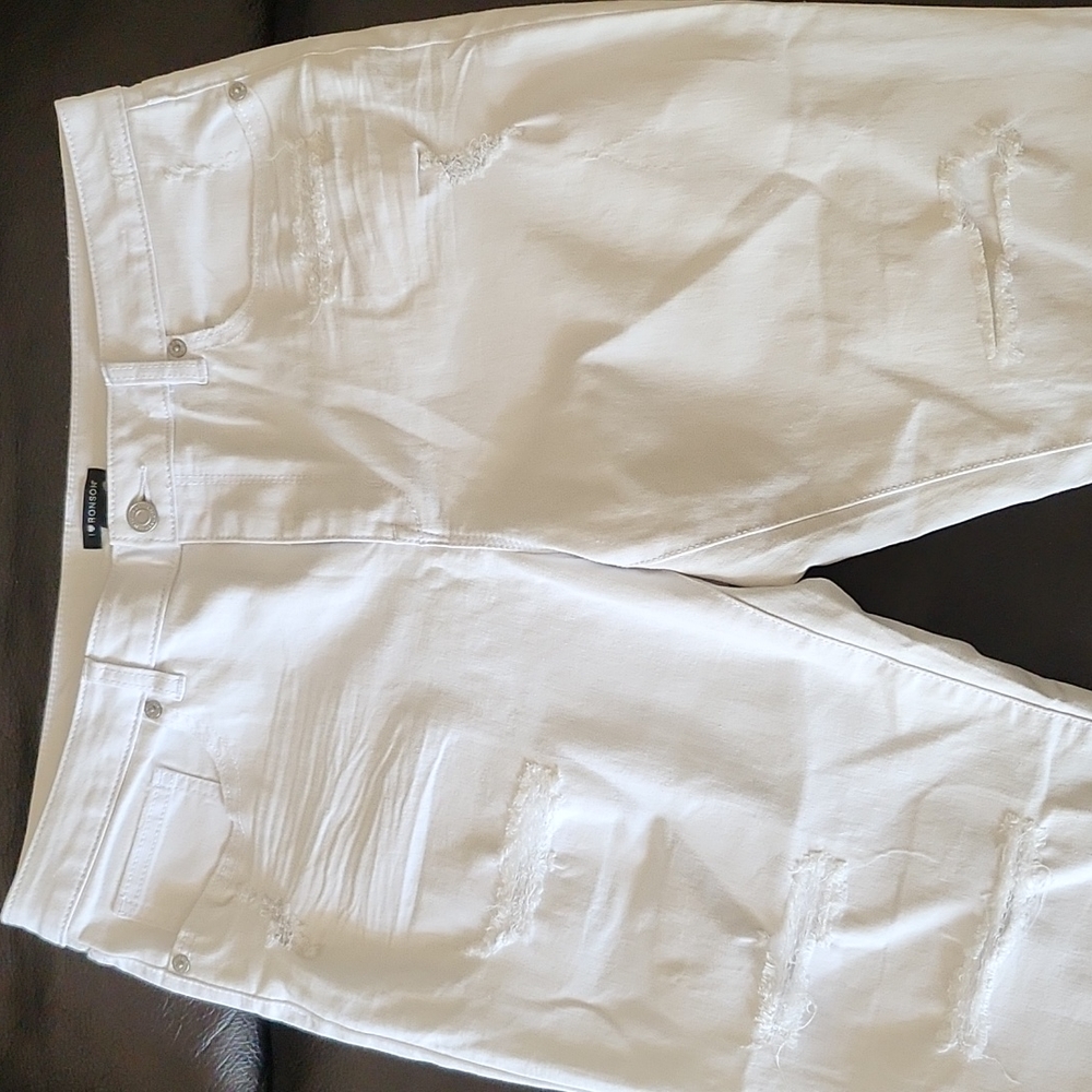 White Ripped Jeans
